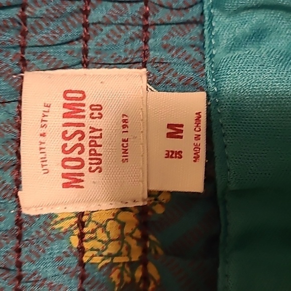 MOSSIMO SUPPLY CO - Picture 3 of 5